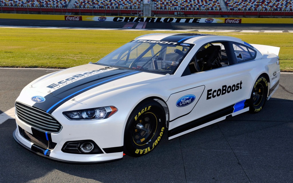 2013-ford-fusion-nascar-debut-with-road-car.jpg