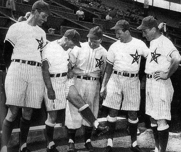 The Hollywood Stars (PCL) wore shorts in 1950