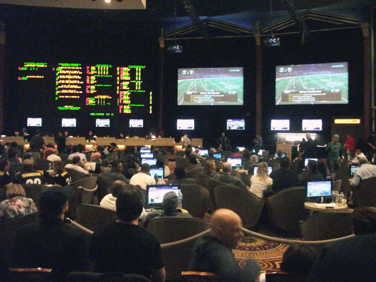 Sports Book Room of Ceasars Palace