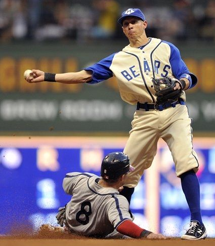 Photos: Brewers, Nats Wear Negro League Jerseys – SportsLogos.Net News