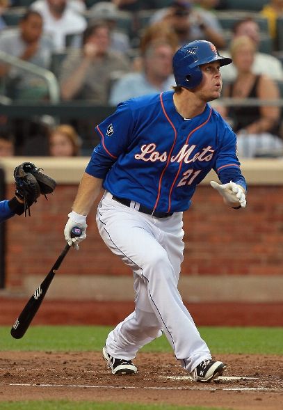 THE Mets don their Los Mets jerseys – SportsLogos.Net News