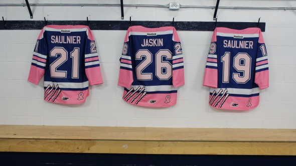Pink 2012: Your Guide to Who's Wearing Pink and When – SportsLogos