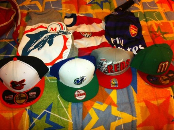 @SrPerezPolanco - Caps and shirts