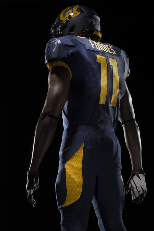 Cal reveals new Golden Bears logo, football uniforms for 2013