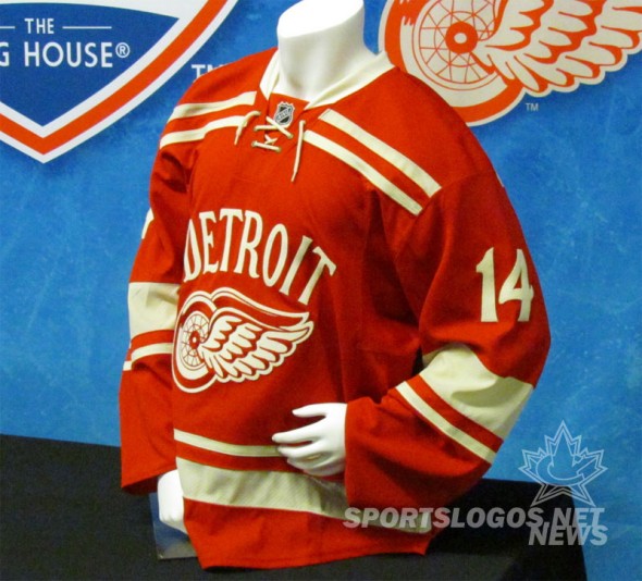 Detroit Red Wings 2014 NHL Winter Classic Jersey (Photo: Clark Rasmussen/SportsLogos.Net)