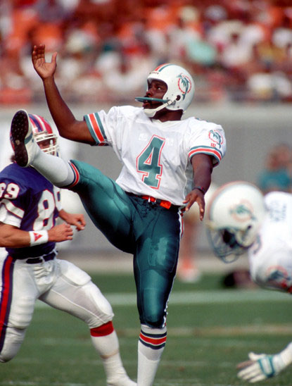 Dolphins Redesign a Retro Reminder of Simpler Design Times –  SportsLogos.Net News