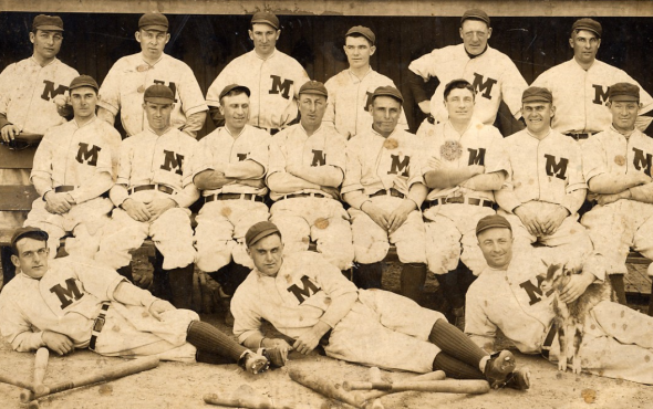 Pics: Brewers/Cardinals Go Back to 1913 – SportsLogos.Net News