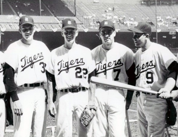 1960 baseball uniforms