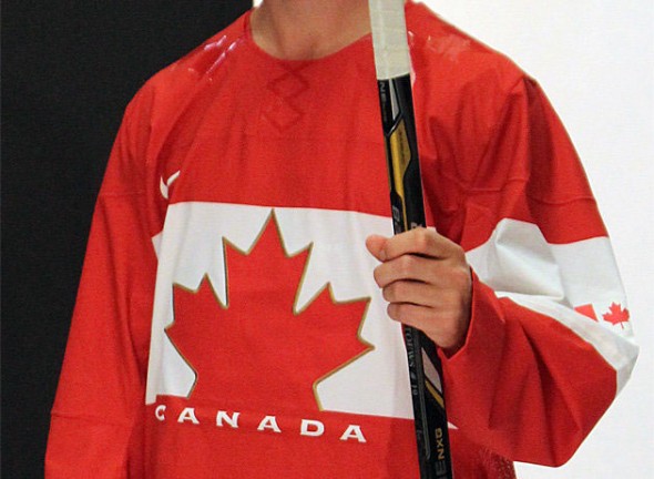 Team Canada unveils 2014 Olympic hockey jersey