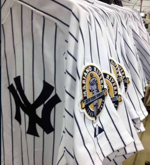 MARIANO RIVERA  New York Yankees 2003 Home Majestic Throwback Baseball  Jersey