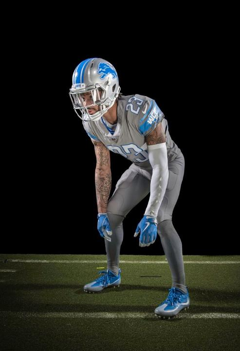 Detroit Lions officially unveil new uniforms – SportsLogos.Net News