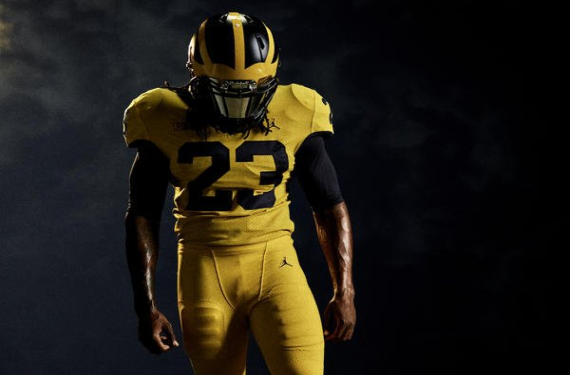 Michigan Wolverines and Florida Gators will have college Color Rush game