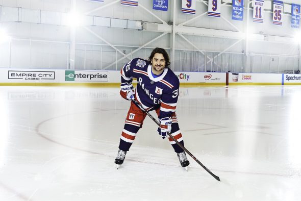 Sabres, Rangers unveil 2018 Winter Classic uniforms —