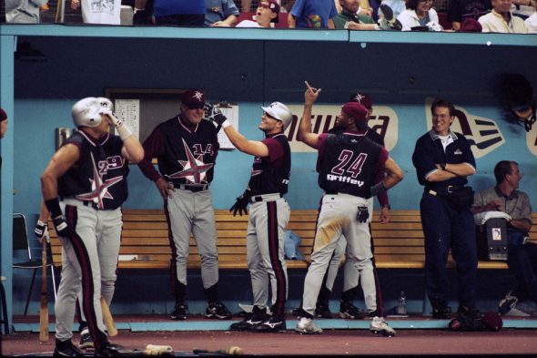 Seattle Mariners go back to the future with 'Turn Ahead the Clock