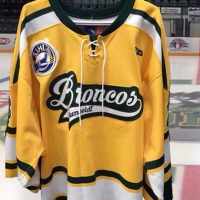 Men HUMBOLDT STRONG STRASCHNITZKI Real Green Embroidery #10 HUMBOLDT BRONCOS  HOCKEY JERSEY Or Custom Any Name Or Number Retro Jersey From Ncaa3740,  $22.39