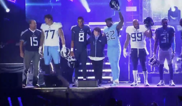 Tradition Evolved: Tennessee Titans Unveil New Uniforms – SportsLogos.Net  News