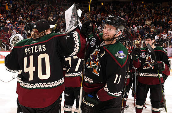 phoenix coyotes throwback jersey