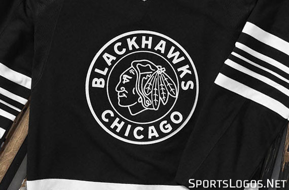 Blackhawks Throwback to 1934 For Winter Classic Uniform