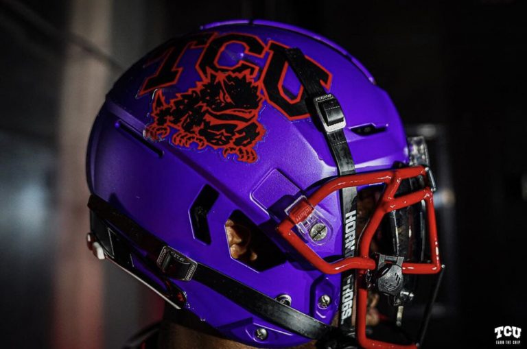 TCU Horned Frogs Unveil Alternate Uniforms With Blood Red Accents ...