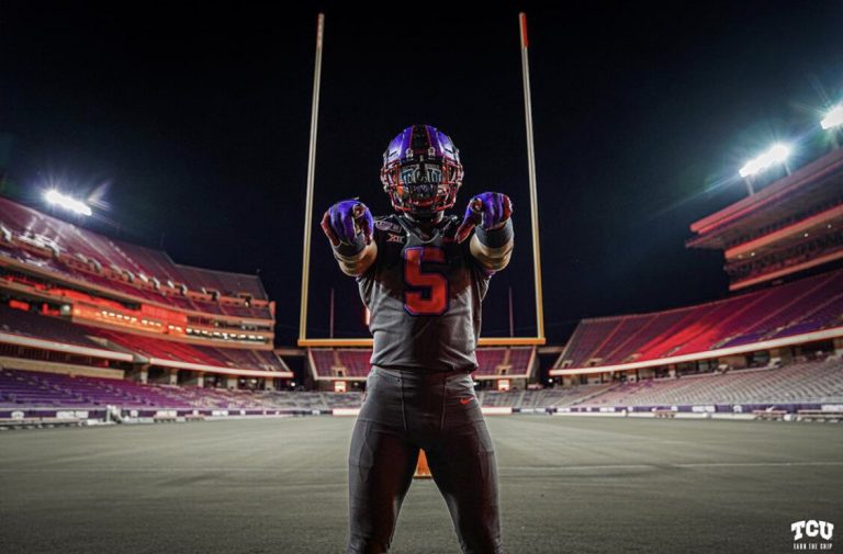 TCU Horned Frogs Unveil Alternate Uniforms With Blood Red Accents