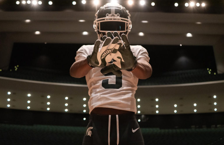 Michigan State To Wear “Gruff Sparty” Helmet Against Penn State