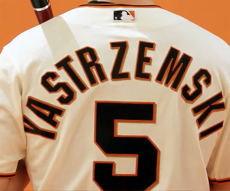 SF Giants Bring Back Player Names to Uniforms