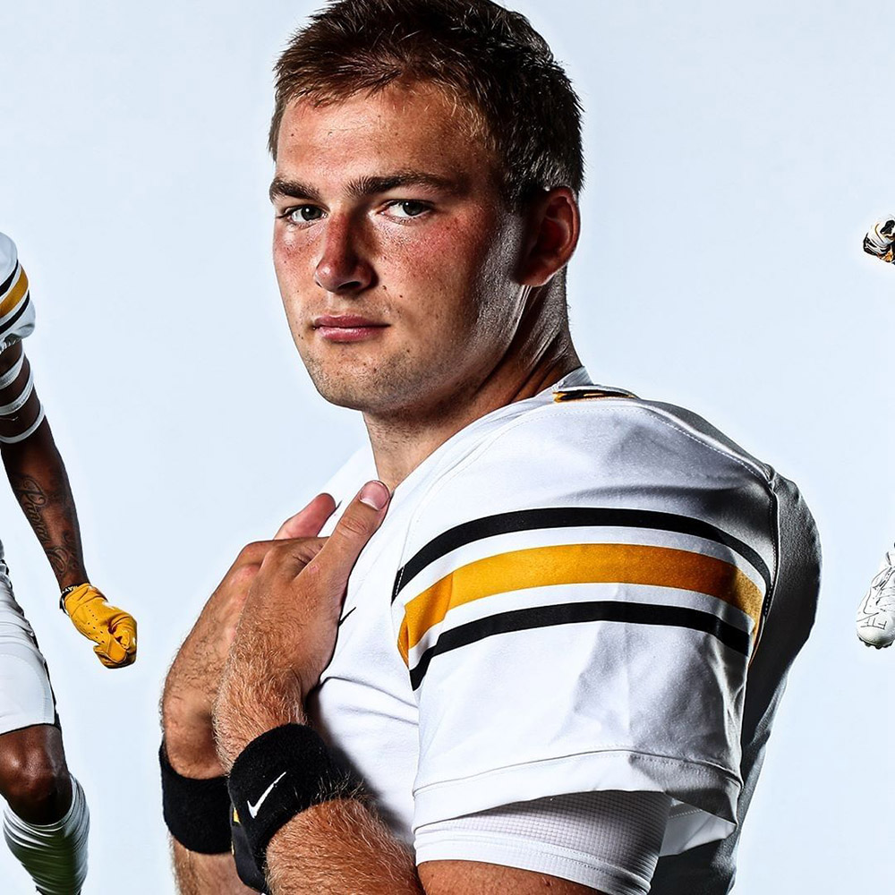 Missouri Tigers Unveil New Football Uniforms – SportsLogos.Net News