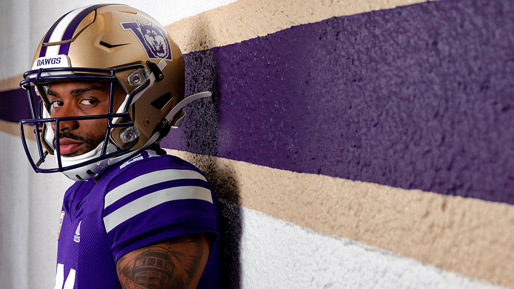 Washington Huskies To Celebrate 1991 National Championship With Throwback Uniforms