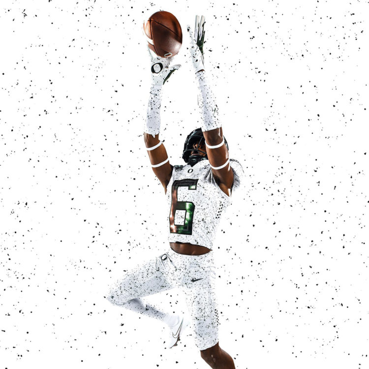 Oregon Ducks Unveil “Eggshell” Alternate Uniforms News