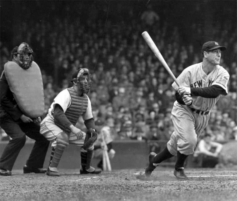 LINK: Lou Gehrig’s baseball career in logos and uniforms