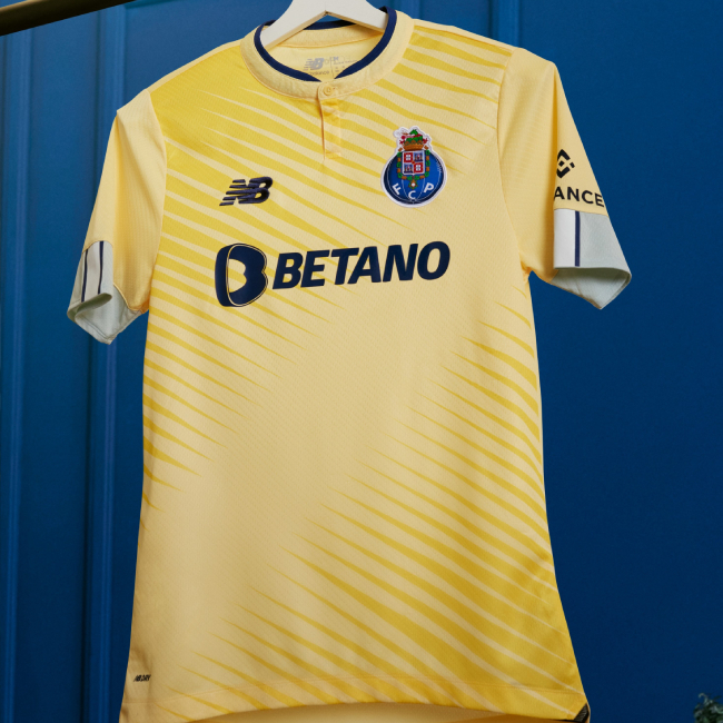 New 2022-23 Kits Unveiled by Clubs Based in France, Scotland, Germany –  SportsLogos.Net News