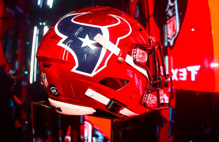 houston-texans-introduce-new-battle-red-alternate-helmet