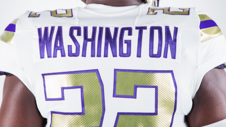 Washington Huskies Unveil “Husky Royalty” Alternate Uniforms ...