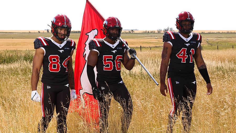 Calgary Stampeders Reveal New Black Alternate Uniform