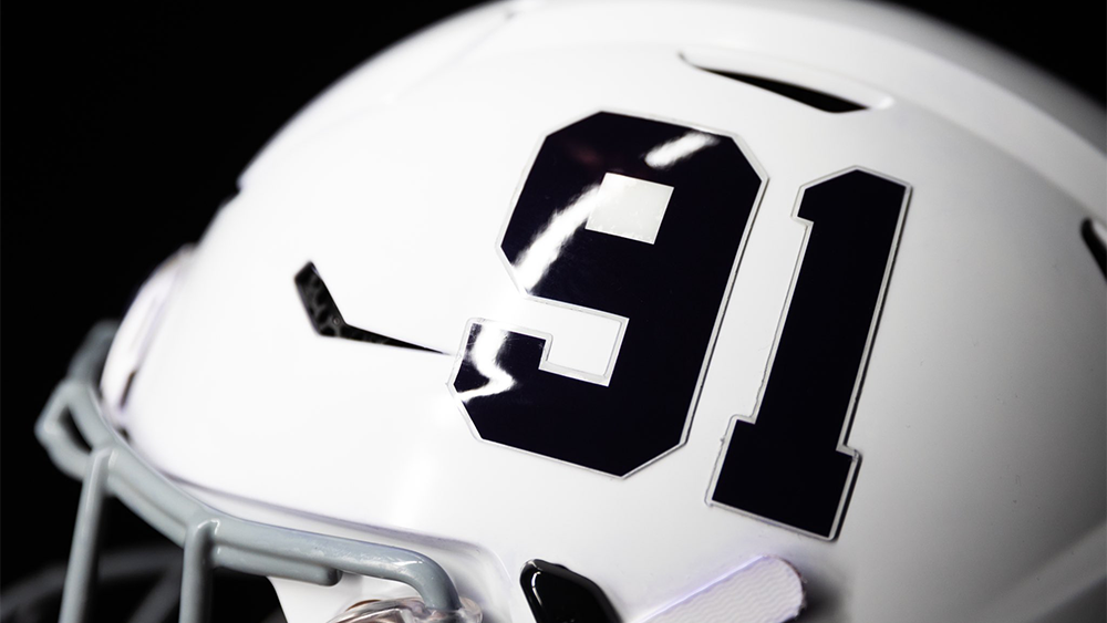 Kansas State Unveils Retro Willie The Wildcat Helmet – SportsLogos.Net News