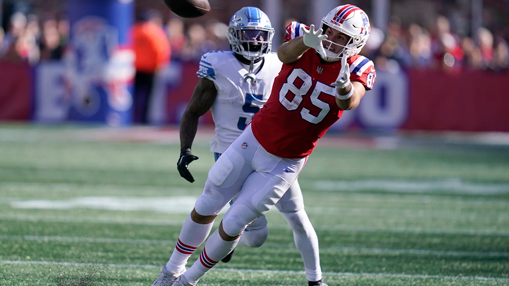 New England Patriots To Wear “Pat Patriot” Throwback Uniforms On ...