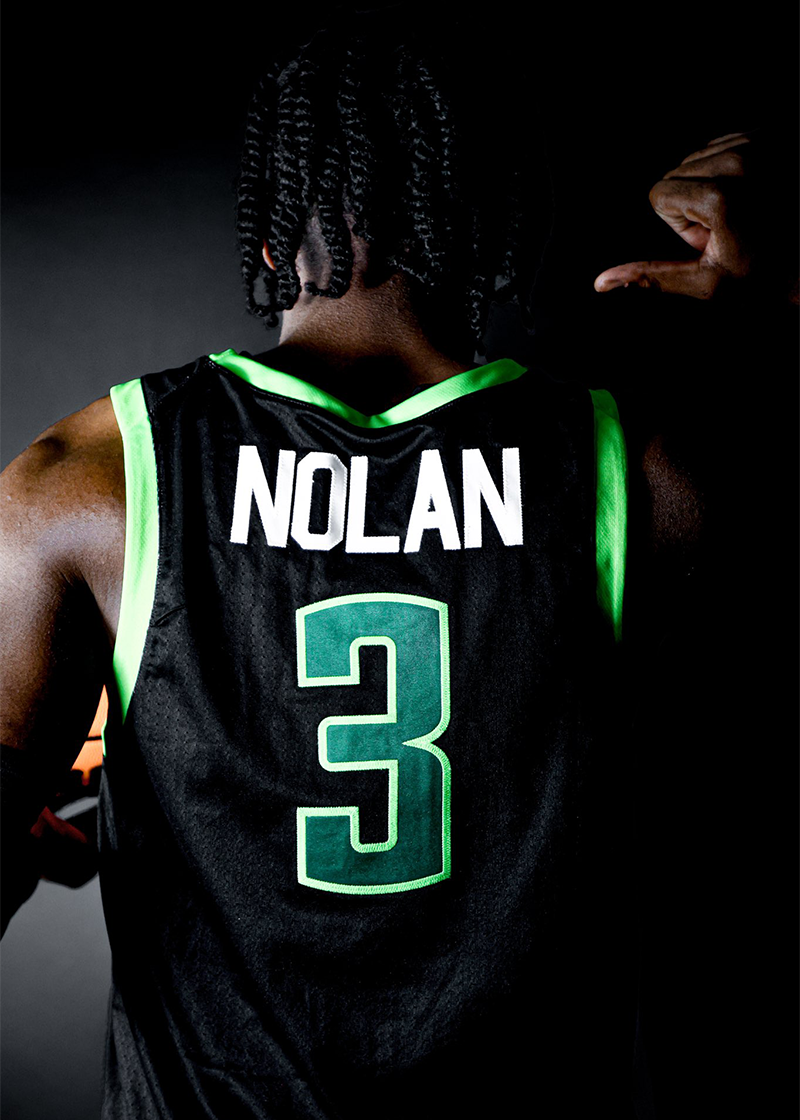 Jacksonville Dolphins Unveil New Black Uniforms News