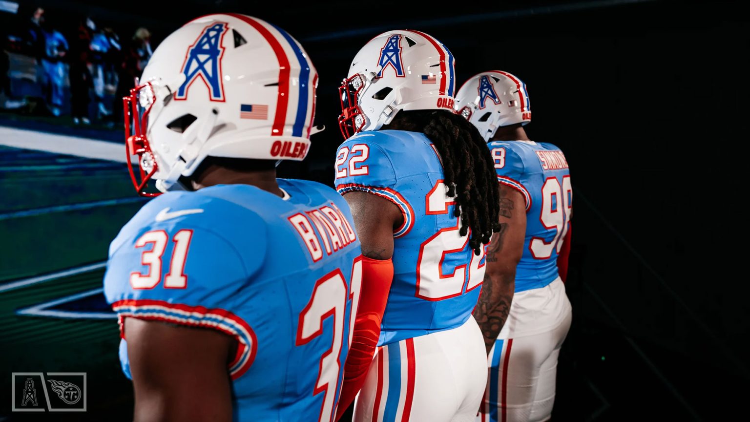 Tennessee Titans Unveil Houston Oilers Throwback Uniforms – SportsLogos ...