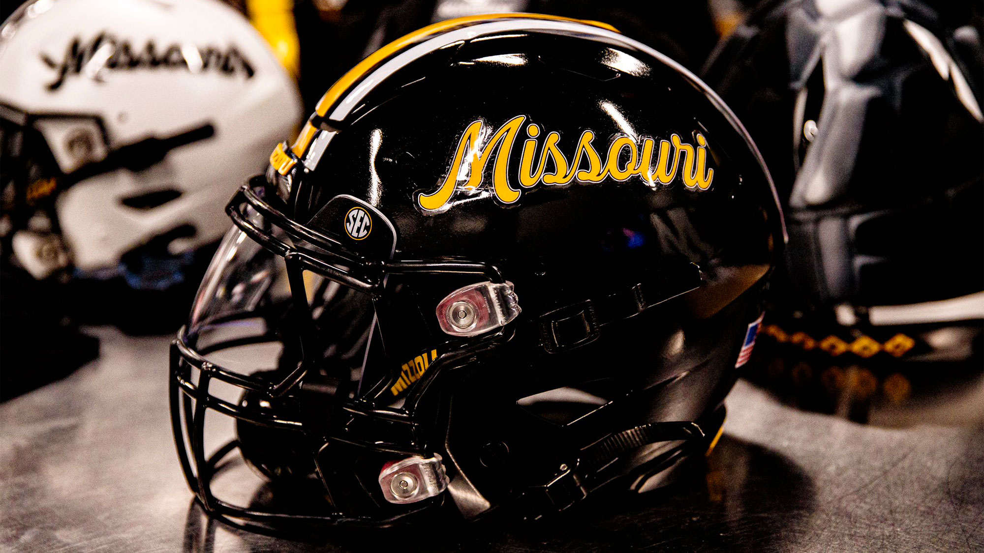 Missouri Tigers Logos History - NCAA Division I i-m (NCAA i-m) - Chris ...