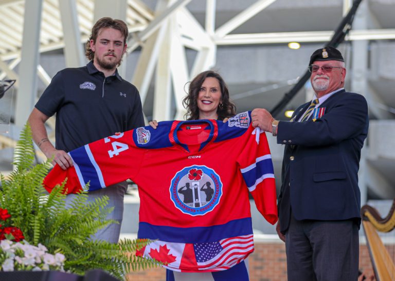 London Knights (OHL champions) Drummondville Voltigeurs (QMJHL