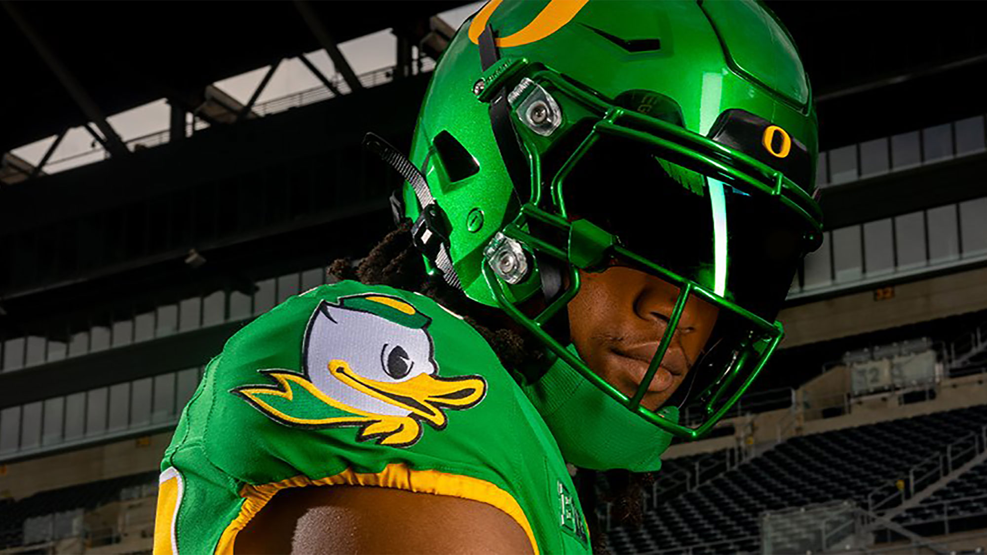 Oregon Ducks Unveil Green "Generation O" Football Uniforms