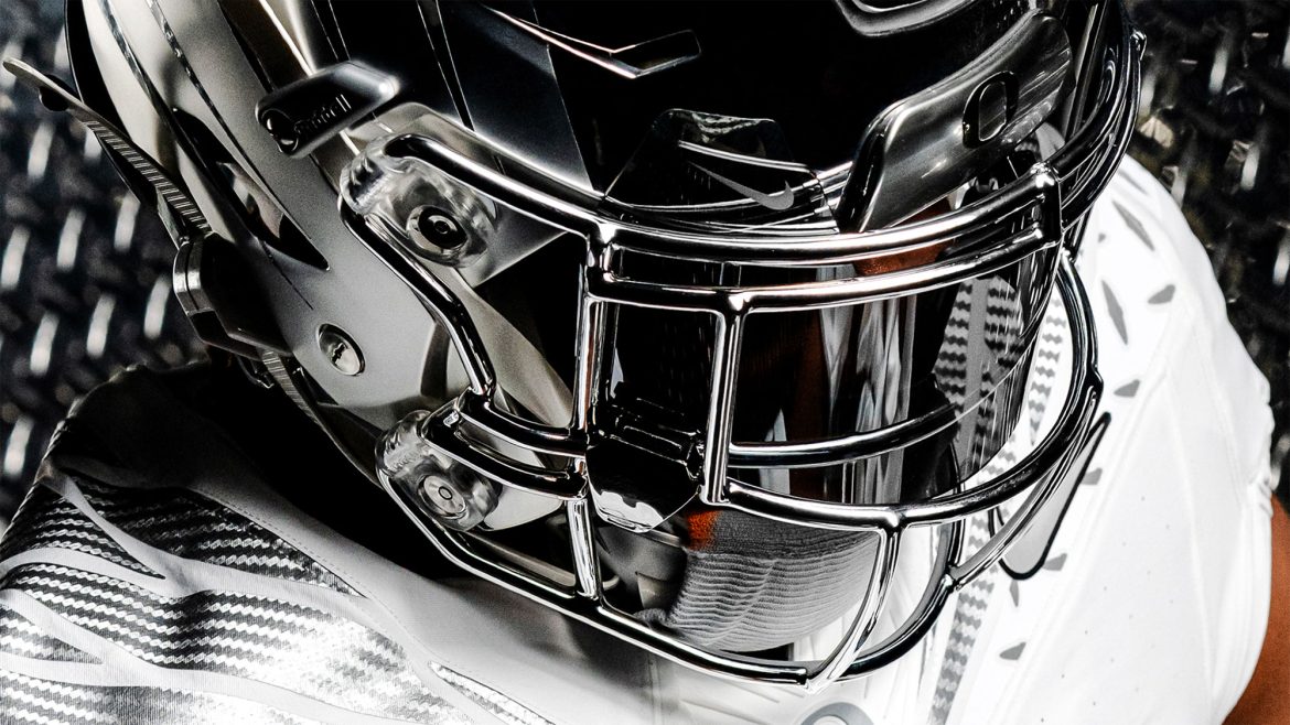 Oregon Ducks Unveil Final “Generation O” Uniform Combination