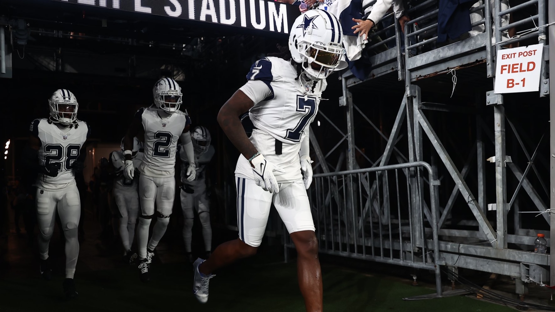 Dallas Cowboys To Wear "Arctic Cowboy" Color Rush Uniforms On Monday Night Football