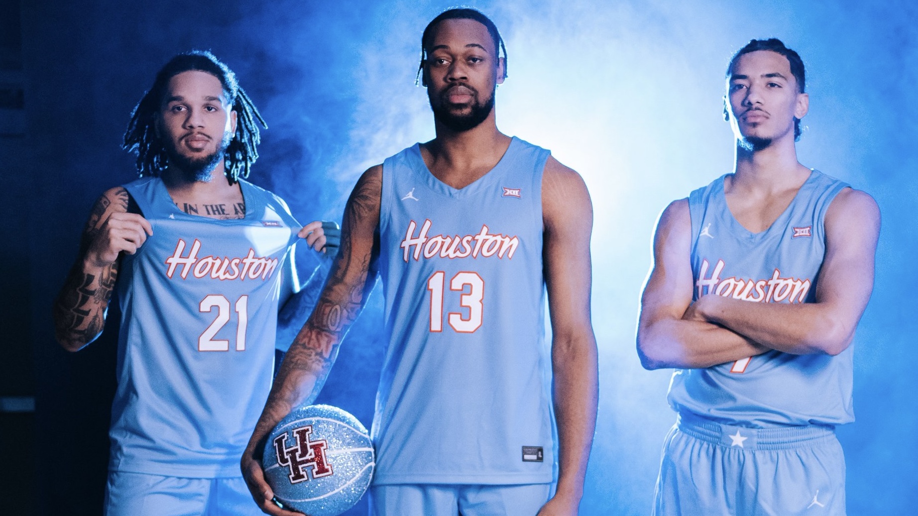 Houston Cougars Unveil New "Houston Blue" Basketball Uniforms