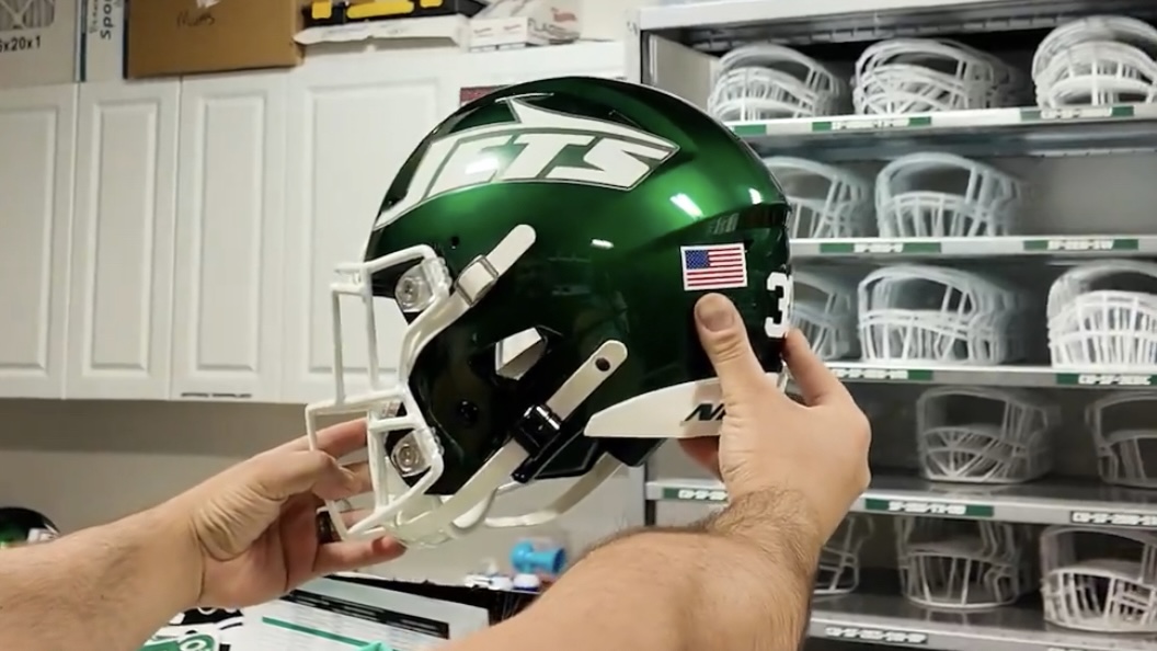 New York Jets Give Behind-The-Scenes Look At Helmet Building Process