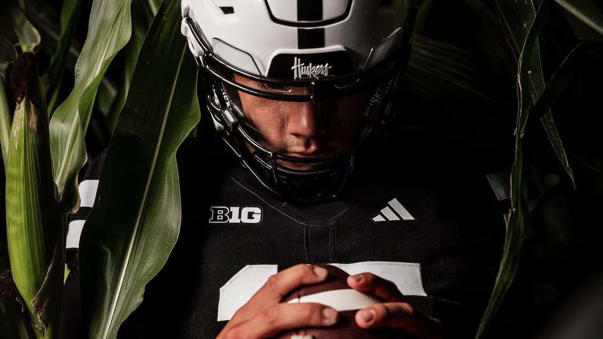 2025-26 College Football Uniform Preview: Big Ten, MAC Edition