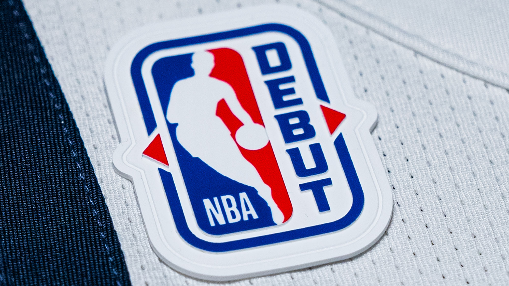 NBA Rookies To Wear Debut Patch, Award Winners To Wear Gold Logoman For Topps Trading Cards