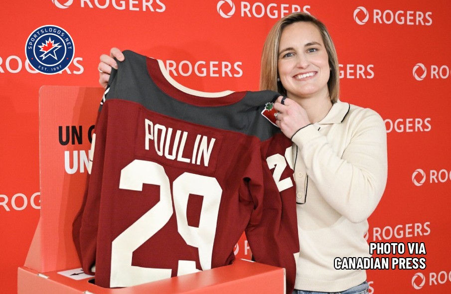 Hockey Fans Invited to Donate Sweaters to Create 'Great Canadian Jersey'