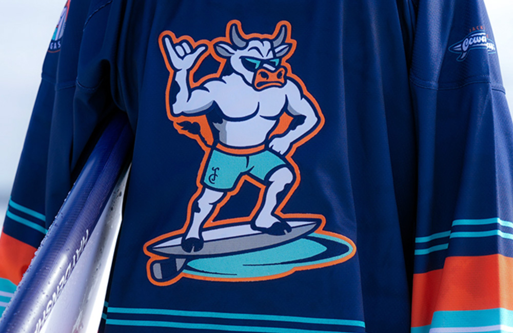 Surf's Up! ECHL's Jacksonville Icemen Become the Cowabungas For One Night Only